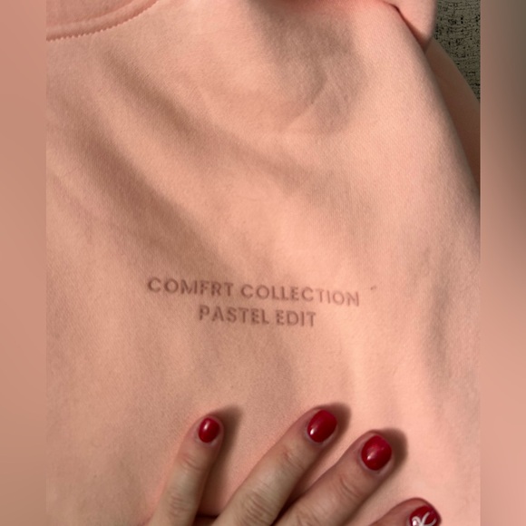 Comfrt Collection Blush Hoodie - Picture 2 of 3